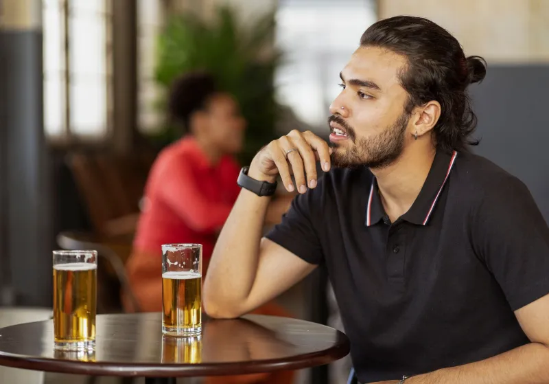 Tuesday Night, Pint in Hand: Why Mid-Week Is the Best Time to Hit Your Local